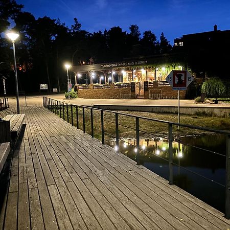 Jezerni Apartman S Terasou A Saunou V Lakepark Residence Doksy  Bagian luar foto